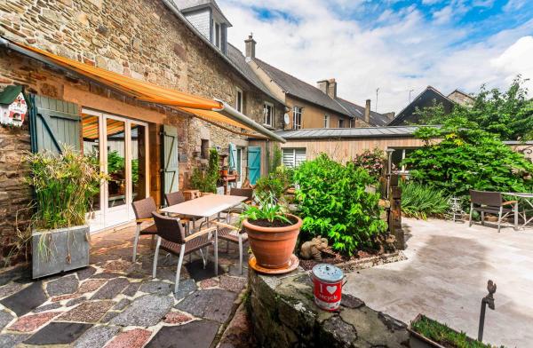 la maison didylle, Prenota  Hotel con piscina a Bretagna, Piscina