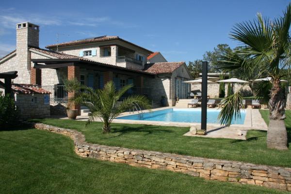 Villa Emma Smoljanci 76, Reserva ahora  Hoteles en Istria central con piscina, Piscina