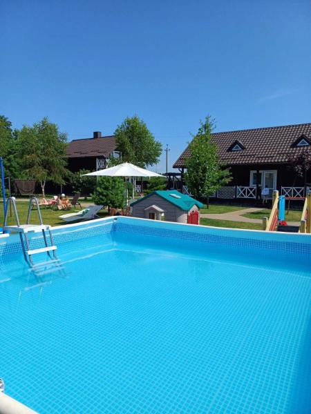 Ostrivky, Prenota  Hotel con piscina a Volyn, Piscina