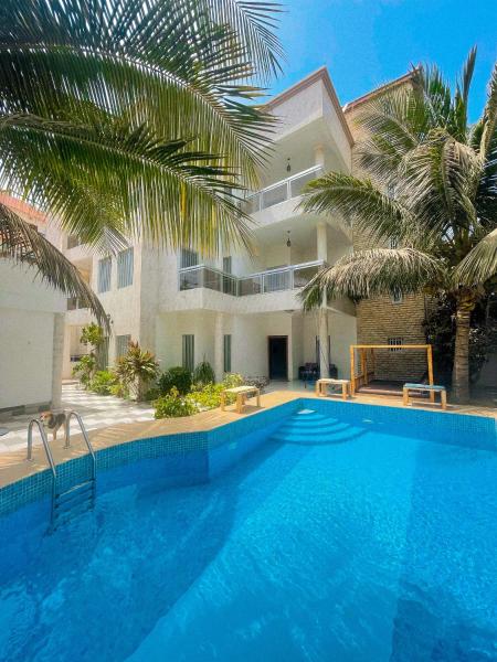 Francesca Guest House, Reserva ahora  Hoteles en Dakar con aparcamiento, Aparcamiento
