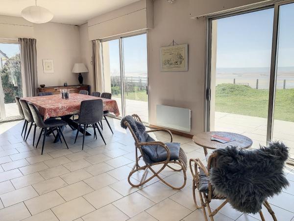 Villa avec jardin et accès direct plage, terrasse, 5 chambres, 2 salles deau, wifi, parking - FR-1-361-132, Prenota  Saint-Pair-sur-Mer 
