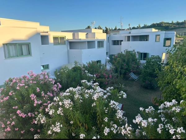 Le villette, Reserva ahora  Hoteles en Abruzos con aparcamiento, Aparcamiento