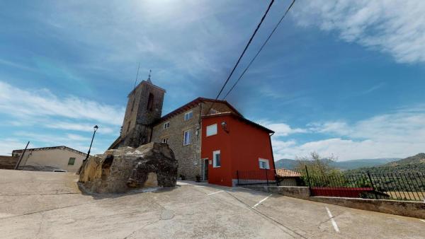 Casa Rural La Abadia-Apartamentos, Book  Aragon Hotels with a Parking, Parking