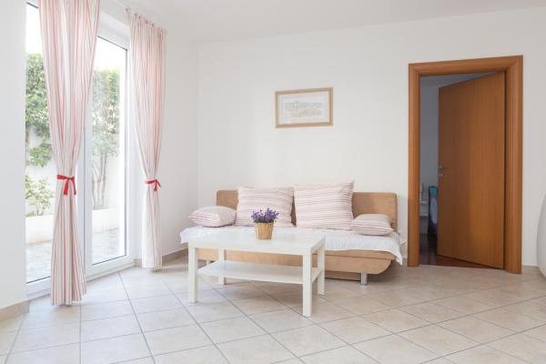 Alpeza apartments, Prenota Appartamento Bol 