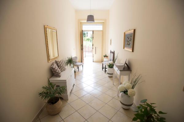 Villa Giusy, Buchen Sie  Hotels in Cilento Coast mit Parkplatz, Parkplätze