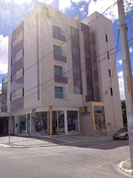 Etiqueta Hotel, Reserva ahora  Hoteles en Noreste de Brasil con aparcamiento, Aparcamiento