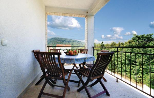 Apartment Mirjana - EV friendly, Prenota Appartamento Stari Grad 