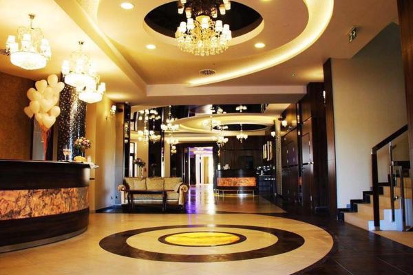 Hotel Janów, Réserver  Hôtels avec piscine à Lubelskie, Piscine