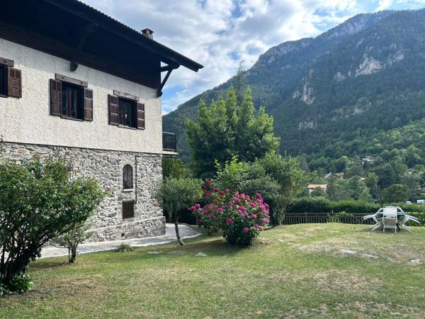 Chalet Airaudi, Prenota Chalet Saint-Martin-Vésubie Parco Nazionale del Mercantour