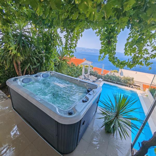 Villa Zorka, Buchen Sie Villa Hotels in Gespanschaft Split-Dalmatien mit Pool, Schwimmbad