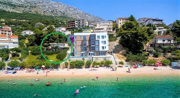 Apartments Kalajžić, Buchen Sie Ferienwohnung Hotels in Gespanschaft Split-Dalmatien mit Parkplatz, Parkplätze