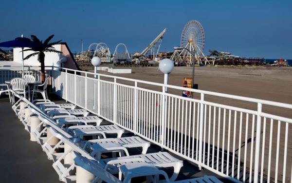 Heart of Wildwood Boardwalk Motel, Buchen Sie Motel Hotels in New Jersey mit Pool, Schwimmbad