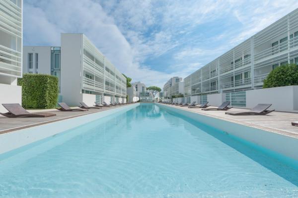 Jesolo Lido Village Immobiliare Pacella, Prenota  Hotel a Veneto con piscina, Piscina