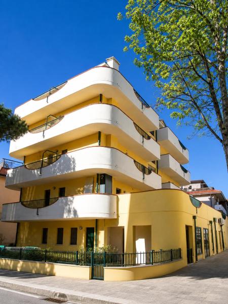 Residence Mediterraneo - Agenzia Cocal, Reserva ahora  Hoteles en Véneto con aparcamiento, Aparcamiento