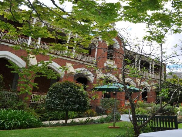 The Old Priory, Buchen Sie  Beechworth 