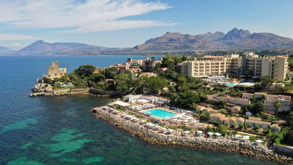 Domina Zagarella Sicily, Book  Santa Flavia hotels with breakfast, Breakfasts