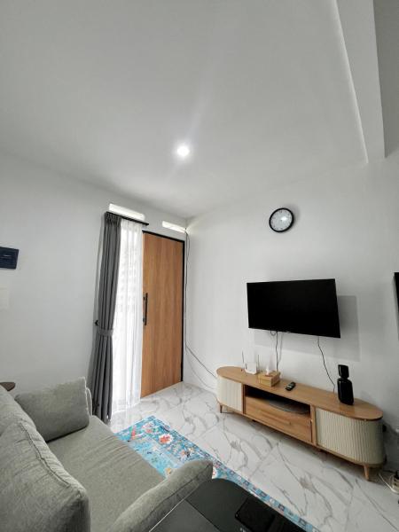 Villa Family House Cimahi, Buchen Sie  Citeureup 1 West-Java