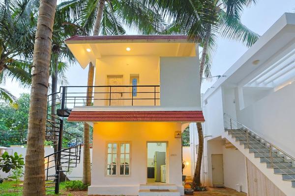 Kamar Grove Resort, Réserver  Hôtels à Maharashtra avec piscine, Piscine