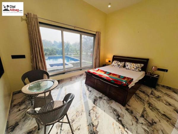 Aarambh Villa, Réserver  Hôtels à Maharashtra avec piscine, Piscine