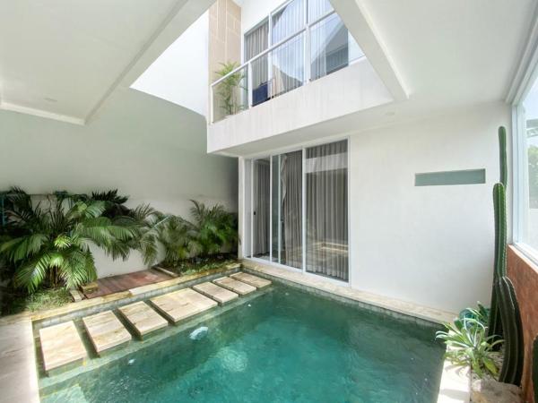 The Lavana Coma Casa Villa Canggu, Reserva ahora  Hoteles con piscina en Bali, Piscina