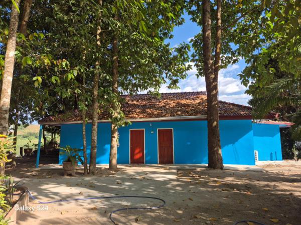 River Mekong guesthouse bungalows, Reserva ahora  Hoteles en Champasak con aparcamiento, Aparcamiento