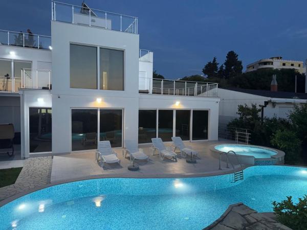 Sea Whisper Villa, Buchen Sie  Dobrá Voda Bar County
