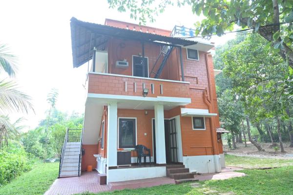 Nisarga Greens, Prenota  Chittūr Kerala
