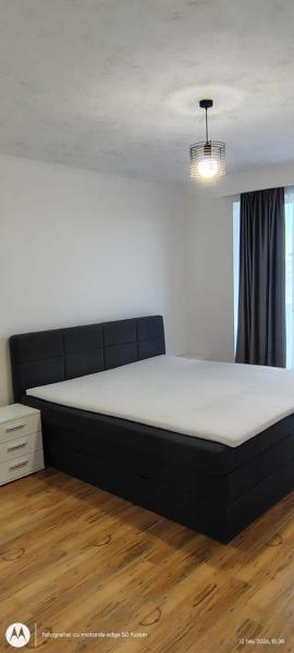 Estimo Flat, Prenota   