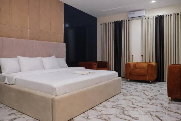 Tiano Hotel & Suites, Prenota  Eket Aqua-Ibom