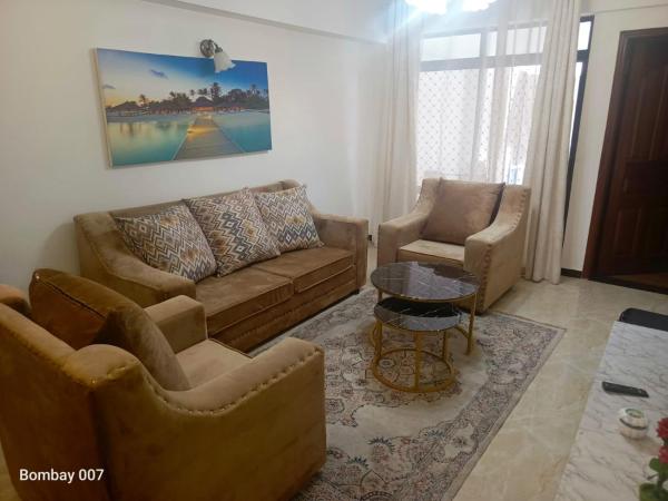 Beautiful retreat residencies with swimming pool ,fully equipped gym children play ground area ,ample parking and amazing breathtaking city view, Buchen Sie  Nairobi CBD Nairobi