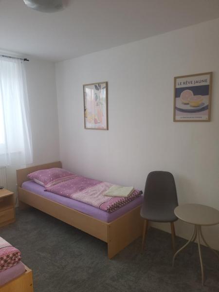 Komárov Apartment 3, Prenota Appartamento Komárov 