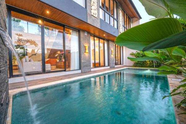 Villa Asvari, Buchen Sie  Hotels in Tabanan mit Parkplatz, Parkplätze