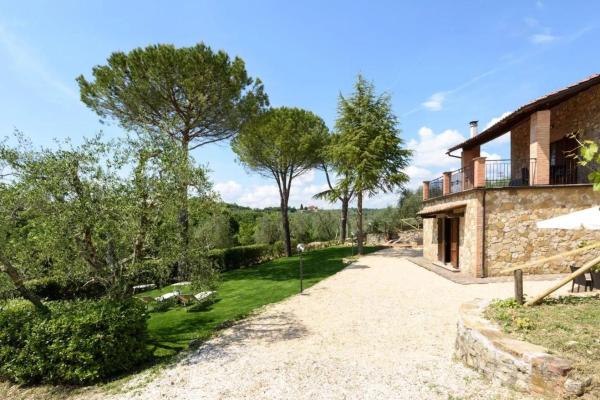 Villa il Campo degli Ulivi -Skyline Siena-Terrazza Panoramica - Relax - Parcheggio - 6 ospiti, Buchen Sie  Ponte A Bozzone Chianti