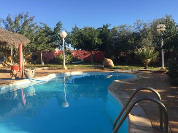 Dar El Khomssa, Reserva ahora  Hoteles en Djerba con aparcamiento, Aparcamiento