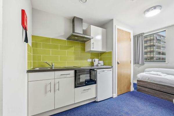 Budget Single Studio in Central Nottingham w Gym, Buchen Sie  Nottingham Nottinghamshire