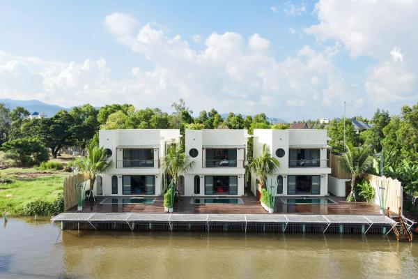 The B Relax House, Buchen Sie  Hotels mit Pool in Kampot, Schwimmbad
