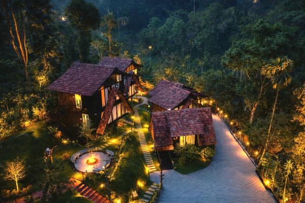 Wood Panda Resort, Prenota  Hotel a Kerala con piscina, Piscina