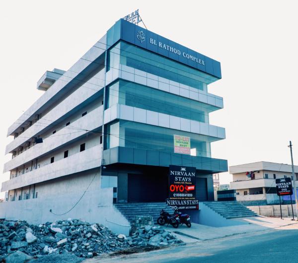 Nirvaan Stays, Réserver  Hôtels à Telangana avec parking, Parking