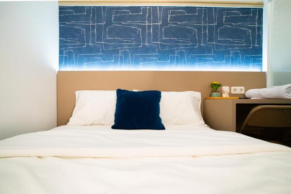 Behomy Boarding Ciledug, Reserva ahora  Hoteles en Banten con aparcamiento, Aparcamiento