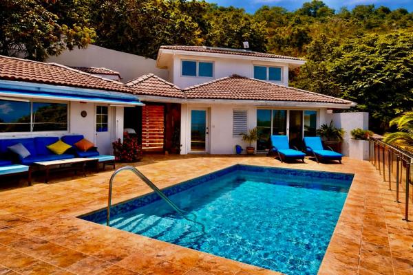 Luxury 4 Bed Villa with Swimming Pool, Book  Tortola British Virgin Islands