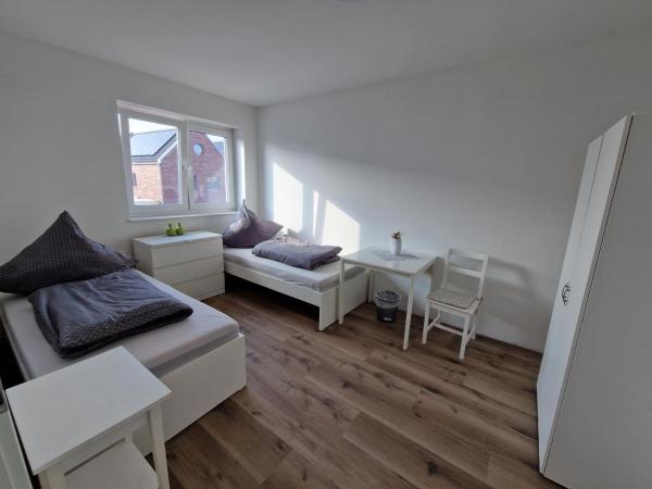 Monteurwohnung RoomWork24 - 10 Betten - Twistringen, Réserver  Twistringen Diepholz