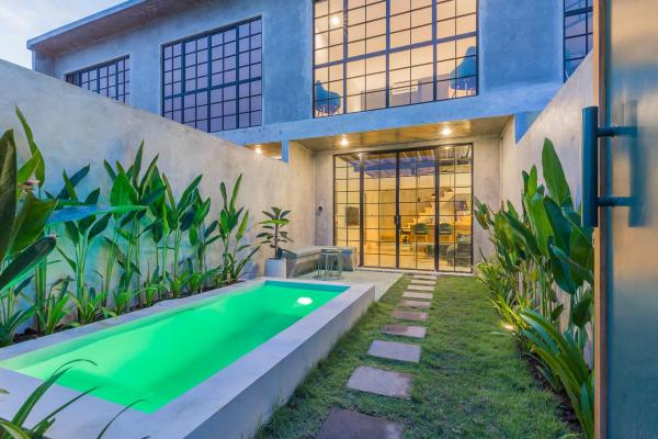 Marvelous Loft Canggu, Reserva ahora  Hoteles con piscina en Bali, Piscina