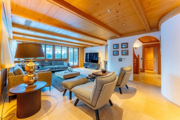Chalet Eclipse, The Hidden Wonder, Buchen Sie Chalet Hornkessel Bern