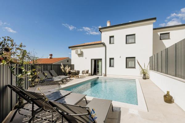 Villa Zola by AwayToCroatia, Reserva ahora  Hoteles en Istria central con piscina, Piscina