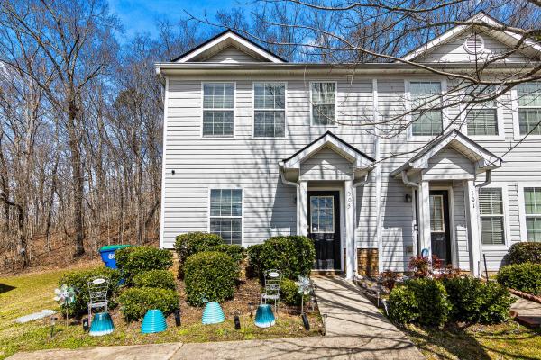 cozy airport suite, Buchen Sie  College Park 