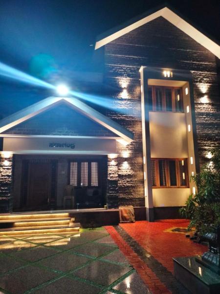 Sadachandra Home Stay, Réserver  Basrūr Karnataka