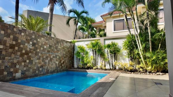 Private Luxury Pool Villa in Samborondón, Buchen Sie  Samborondón Guayas