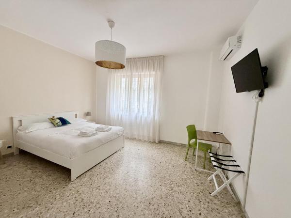 The Palms, Buchen Sie  Bari Metropolitanstadt Bari