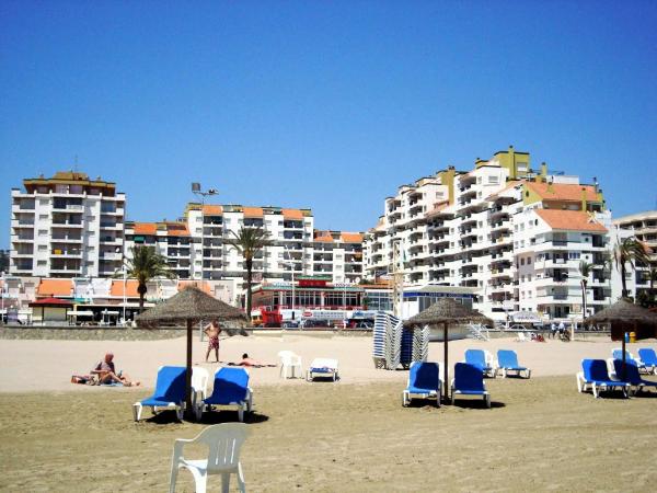 Peniscola Playa Primera Linea con Aire, Book  Hotels in Azahar Coast with a Pool, Swimming Pool