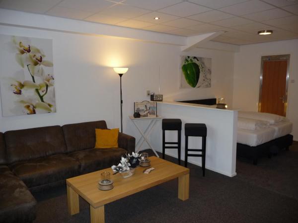 Apartment Nieuw-Moscou, Buchen Sie Ferienwohnung Hardenberg 